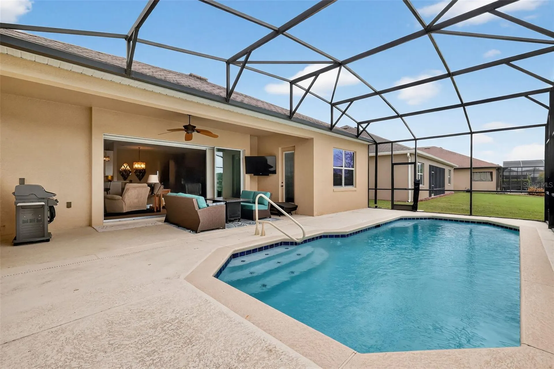 8321 Bridgeport Bay Circle Mount Dora FL 32757
