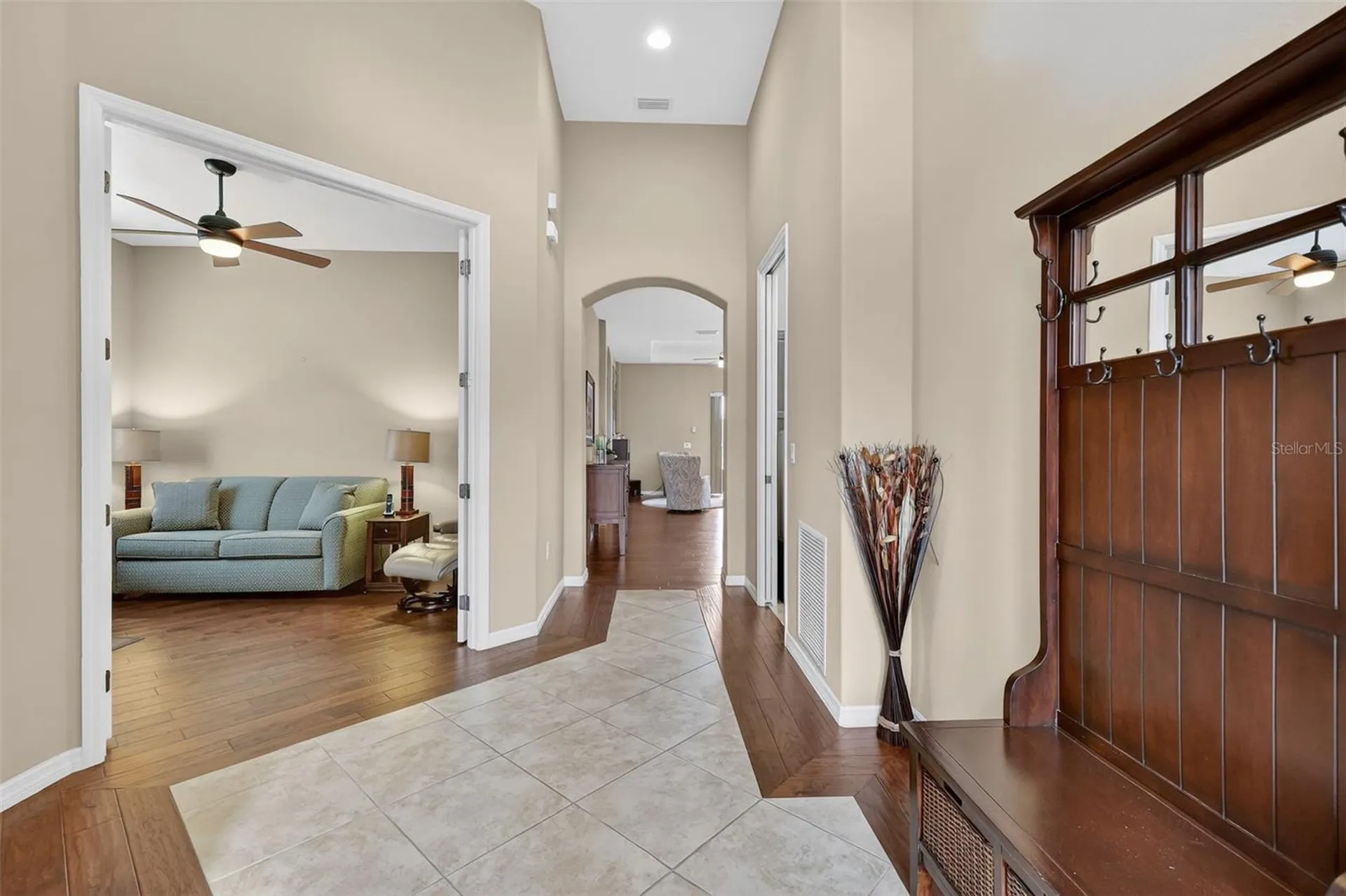 8321 Bridgeport Bay Circle Mount Dora FL 32757