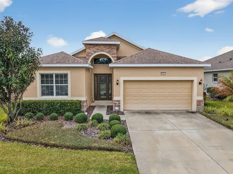 8321 Bridgeport Bay Circle Mount Dora FL 32757