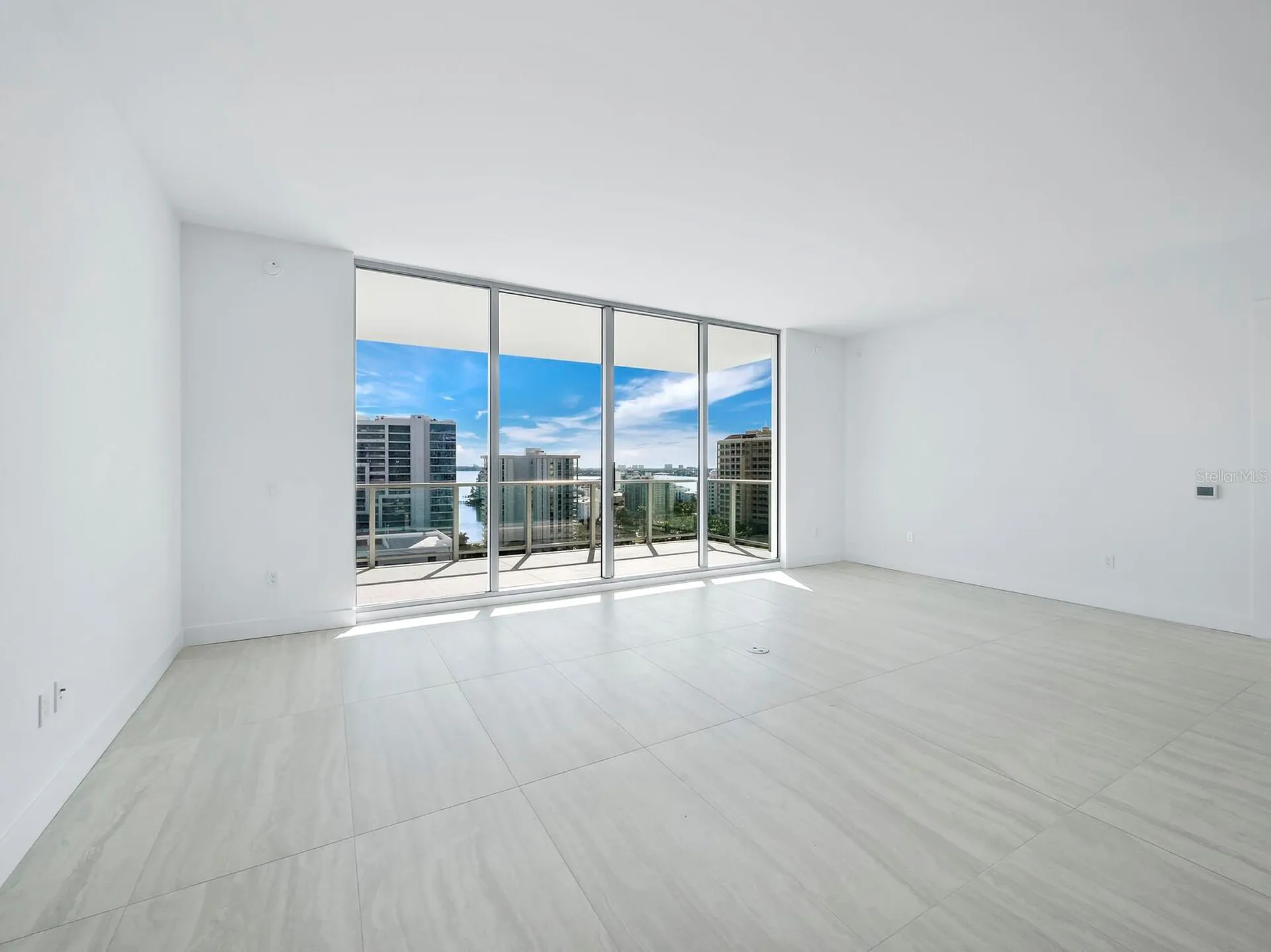 301 Quay Commons Sarasota FL 34236