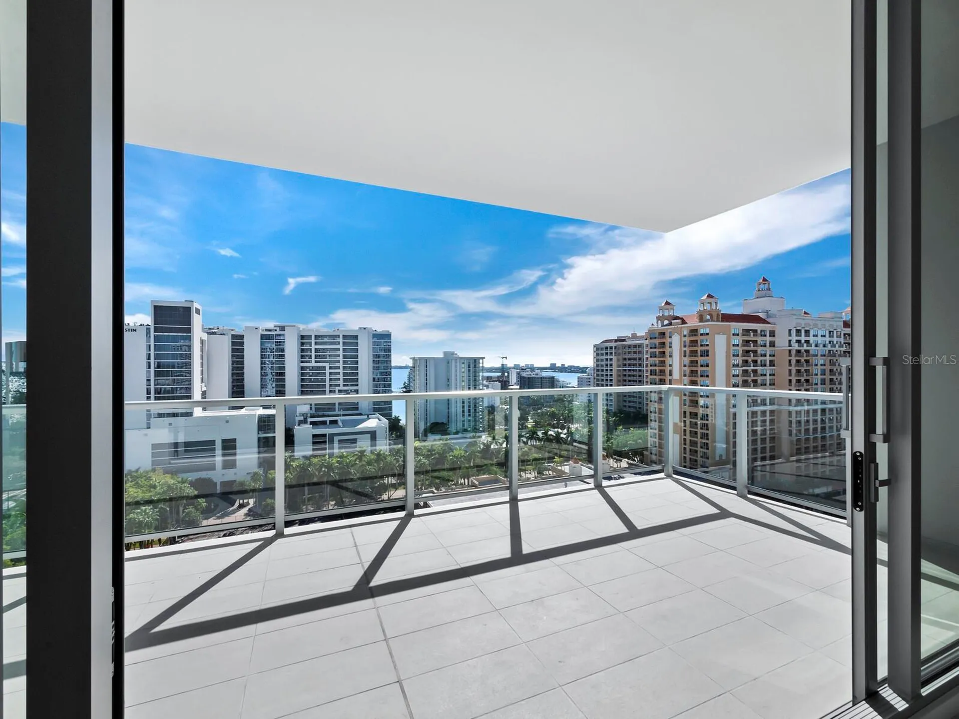301 Quay Commons Sarasota FL 34236