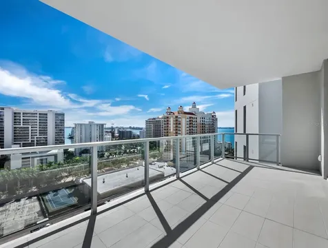 301 Quay Commons Sarasota FL 34236