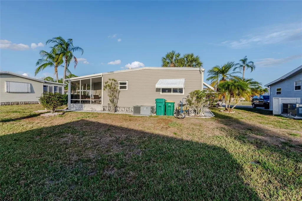 2100 Kings Highway Port Charlotte FL 33980