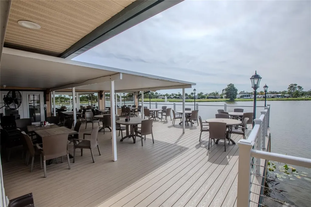 2100 Kings Highway Port Charlotte FL 33980