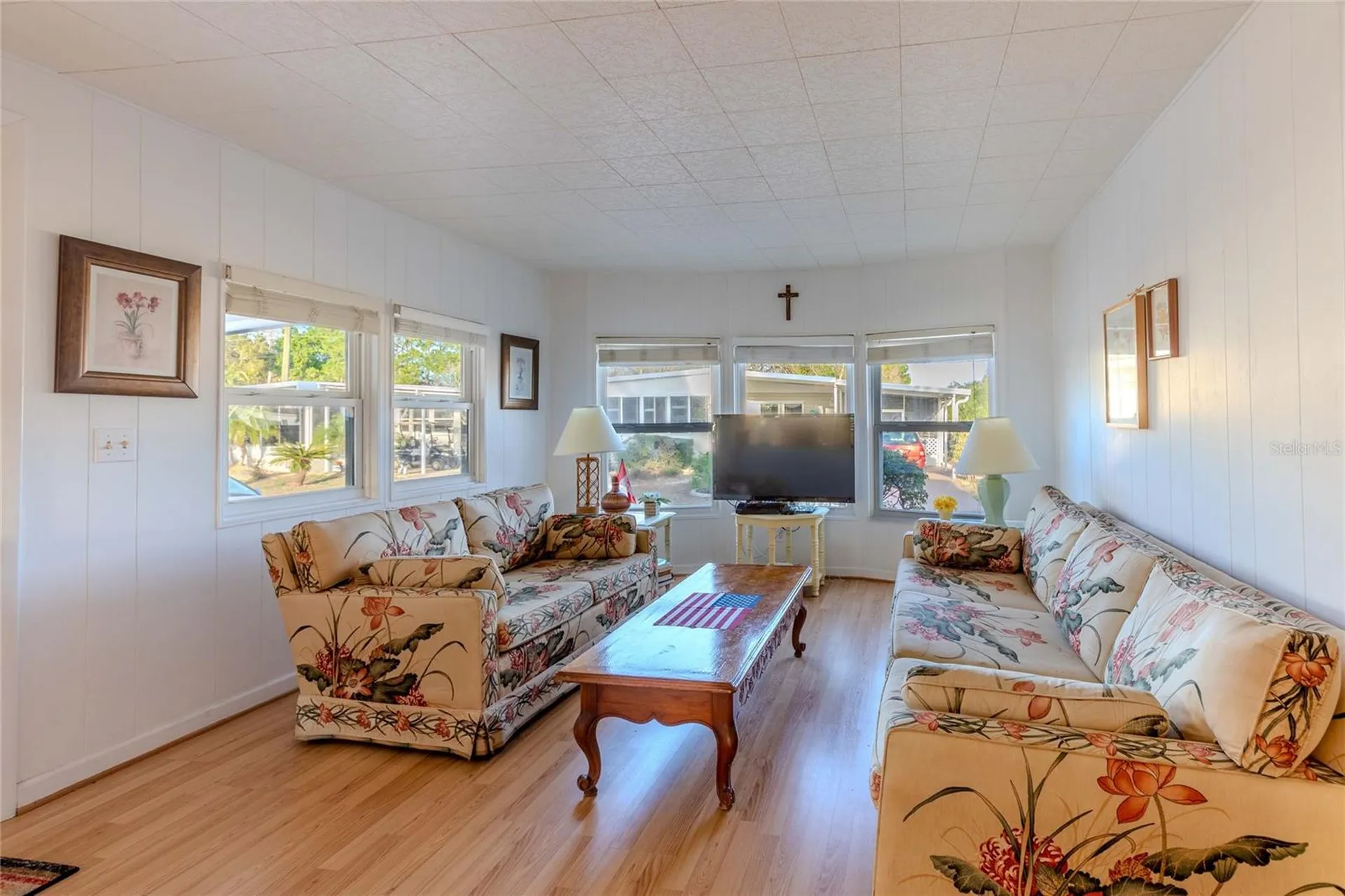 2100 Kings Highway Port Charlotte FL 33980
