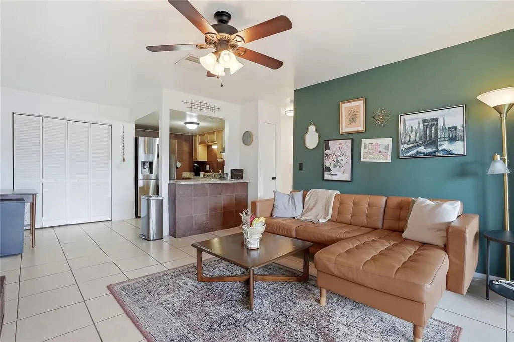 8602 Champlain Court Tampa FL 33614