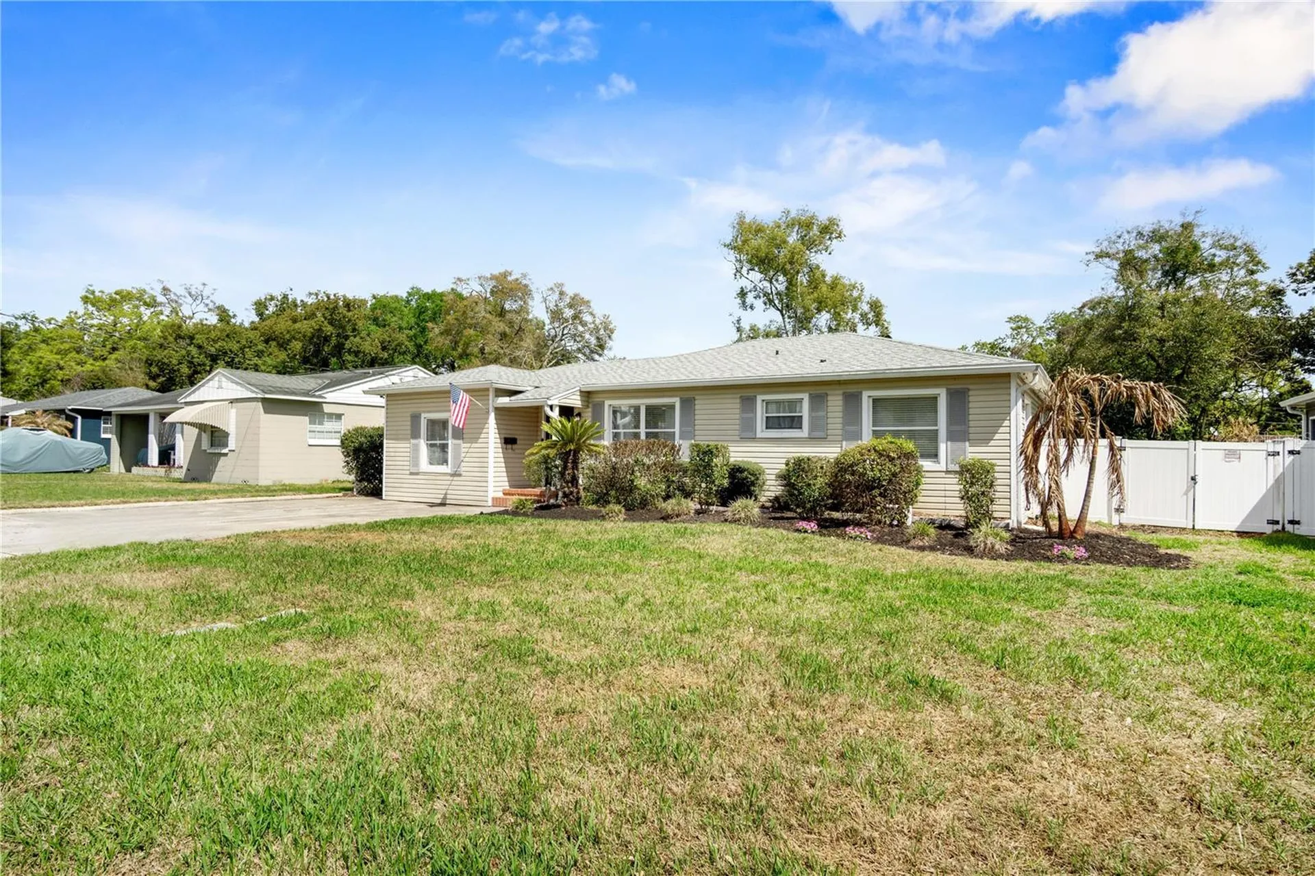 527 Meridale Avenue Orlando FL 32803