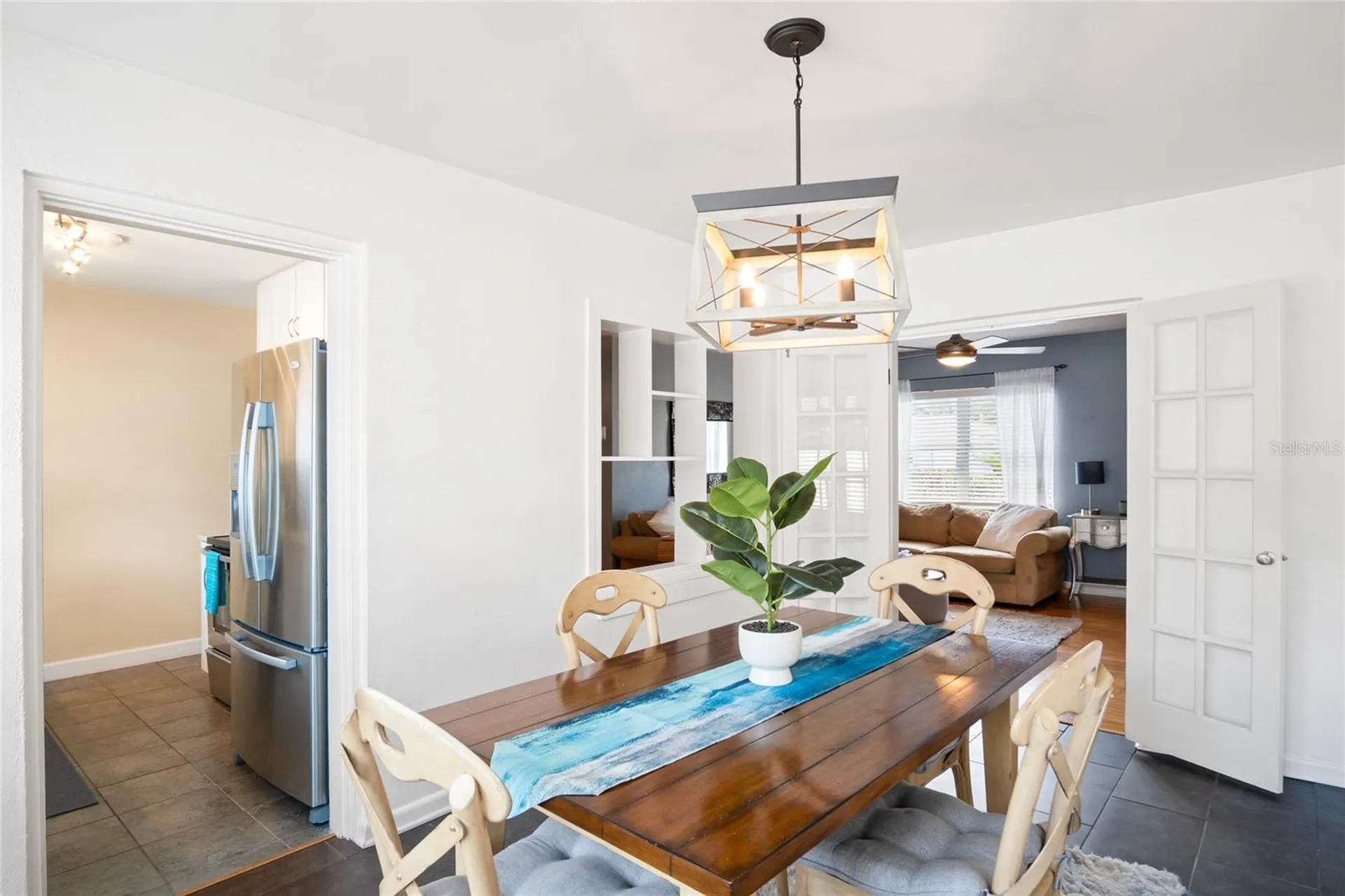 527 Meridale Avenue Orlando FL 32803