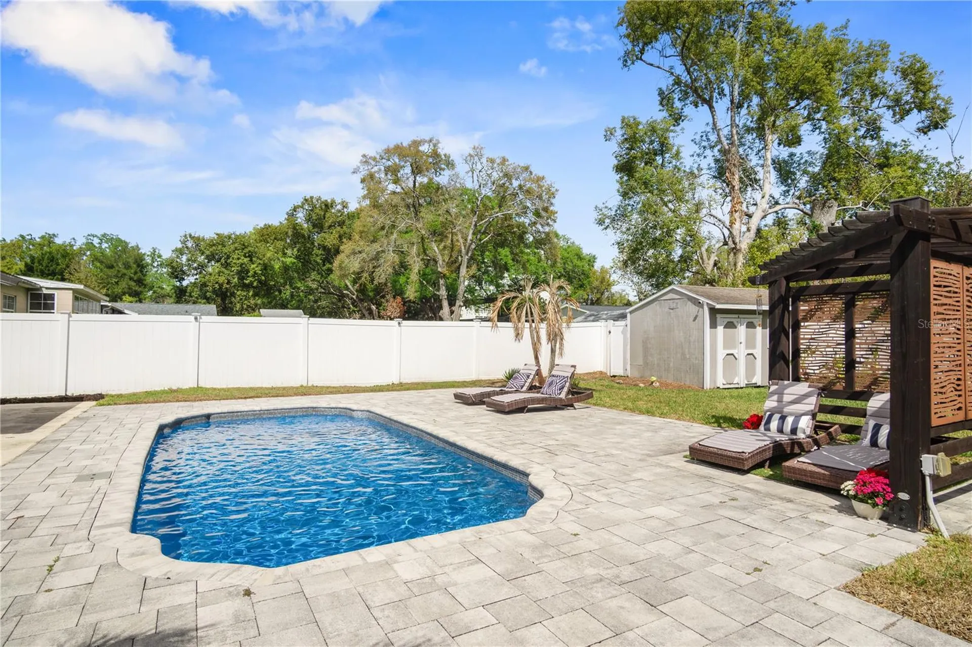 527 Meridale Avenue Orlando FL 32803
