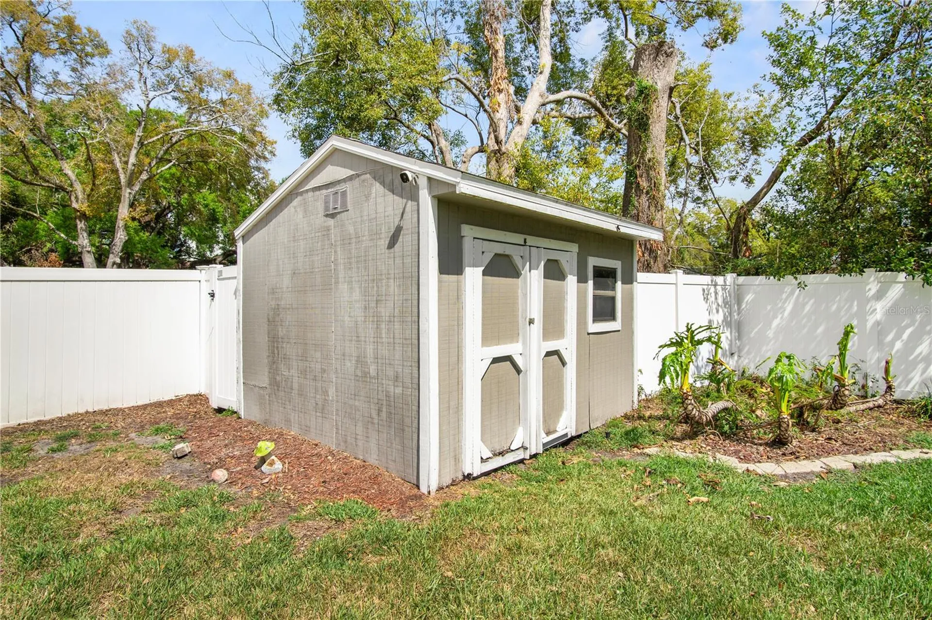 527 Meridale Avenue Orlando FL 32803