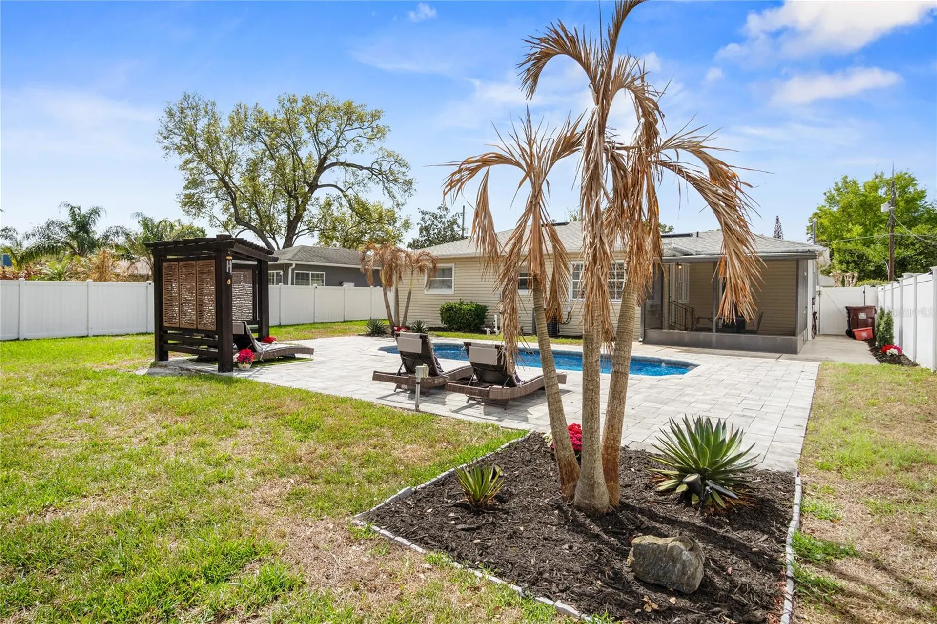 527 Meridale Avenue Orlando FL 32803