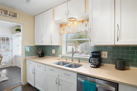 527 Meridale Avenue Orlando FL 32803