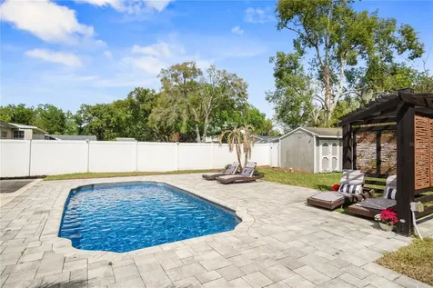 527 Meridale Avenue Orlando FL 32803