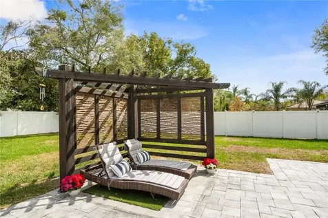 527 Meridale Avenue Orlando FL 32803