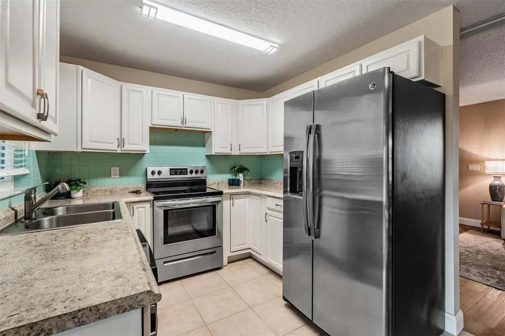 13929 Pathfinder Drive Tampa FL 33625