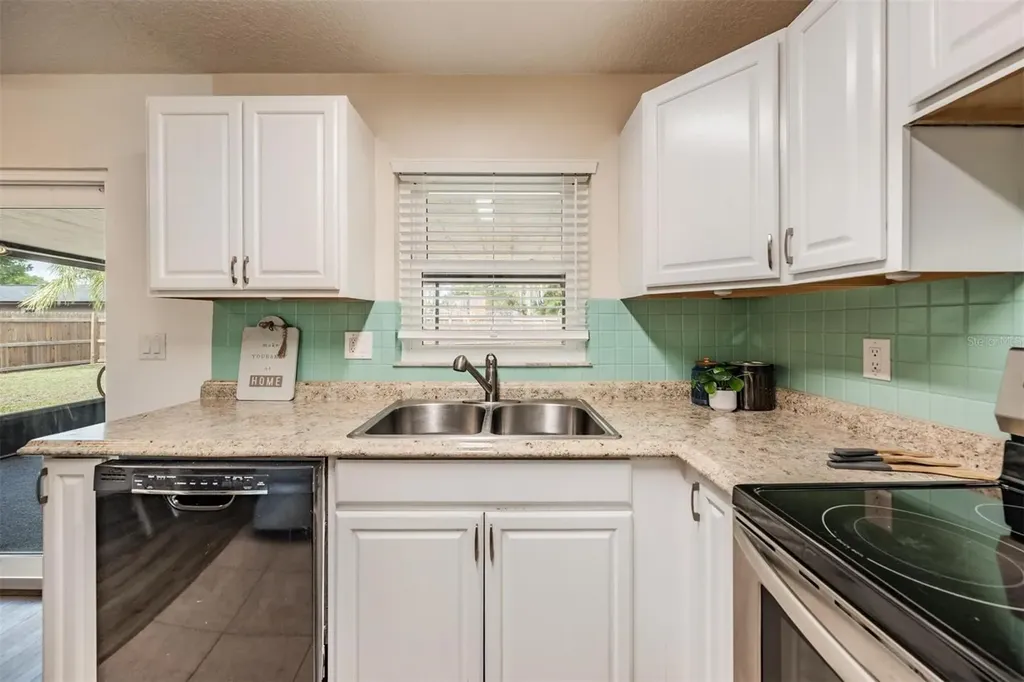 13929 Pathfinder Drive Tampa FL 33625
