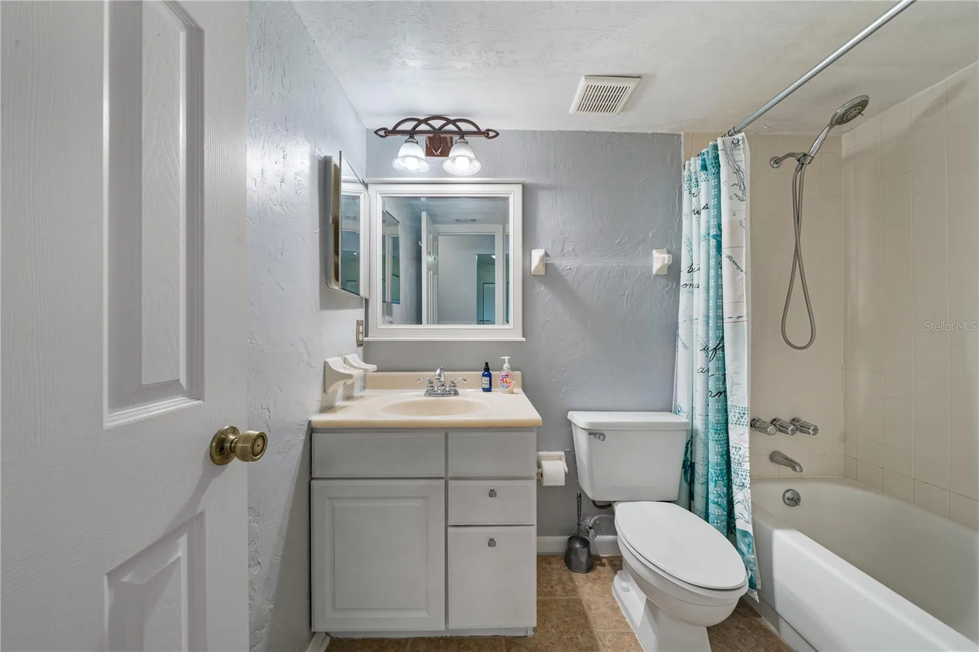 6400 NW 106th Place Alachua FL 32615