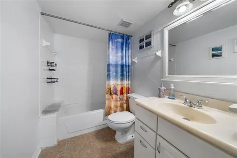 6400 NW 106th Place Alachua FL 32615