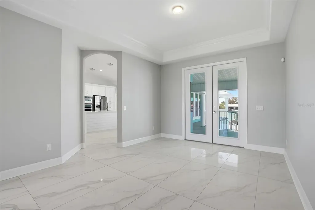 11850 7th Street E Treasure Island FL 33706