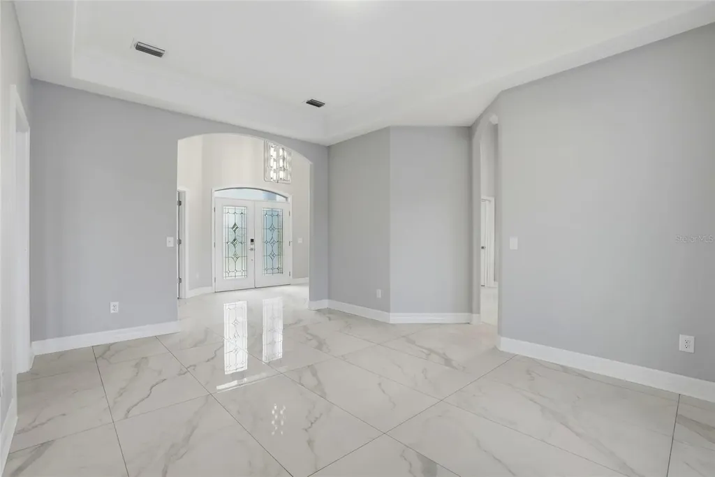 11850 7th Street E Treasure Island FL 33706