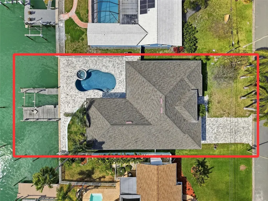 11850 7th Street E Treasure Island FL 33706