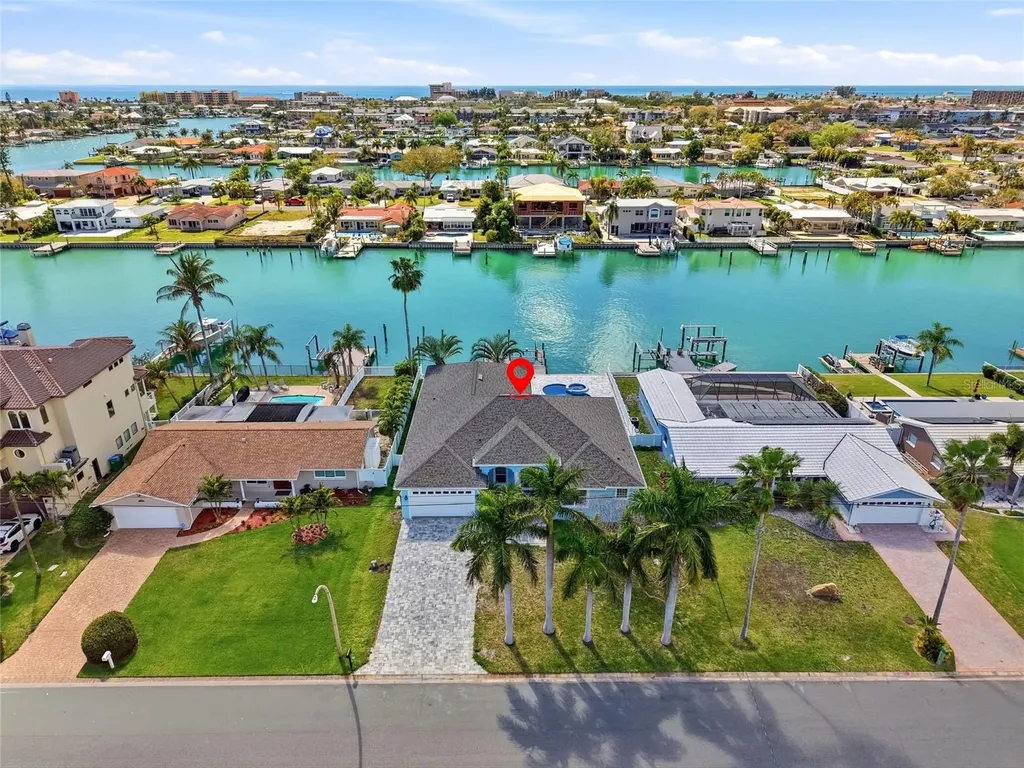 11850 7th Street E Treasure Island FL 33706