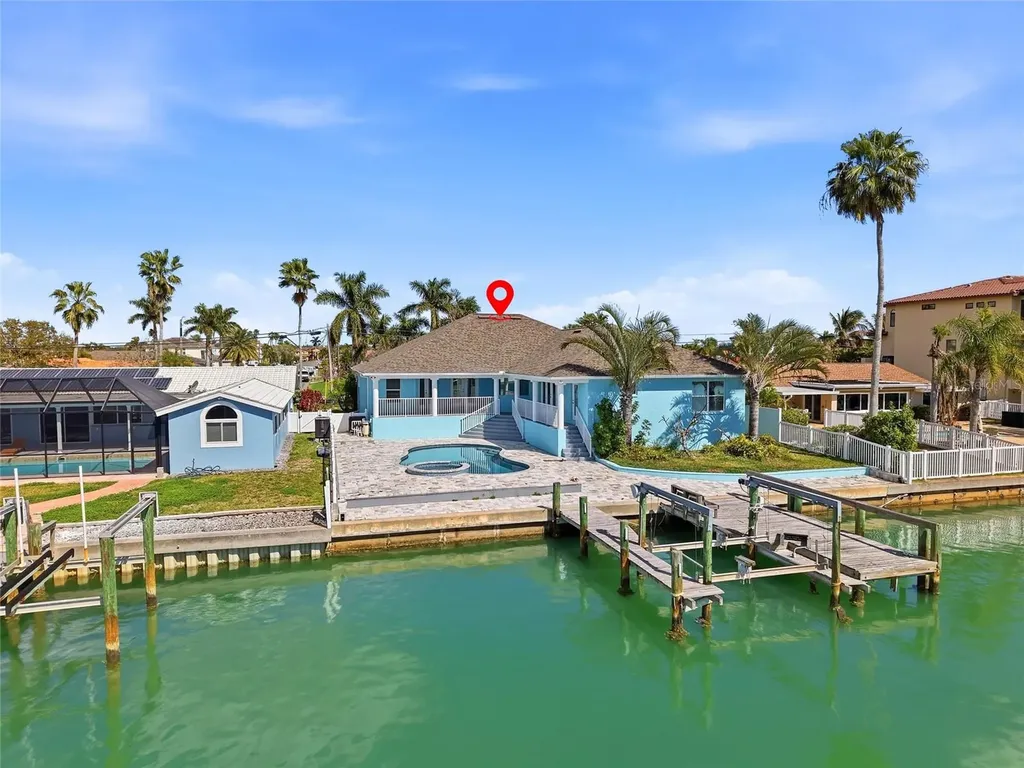 11850 7th Street E Treasure Island FL 33706