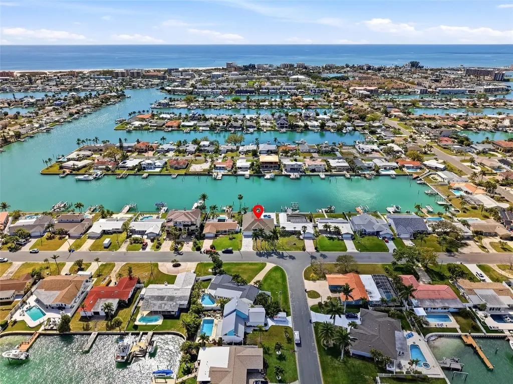 11850 7th Street E Treasure Island FL 33706