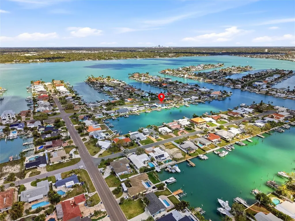 11850 7th Street E Treasure Island FL 33706