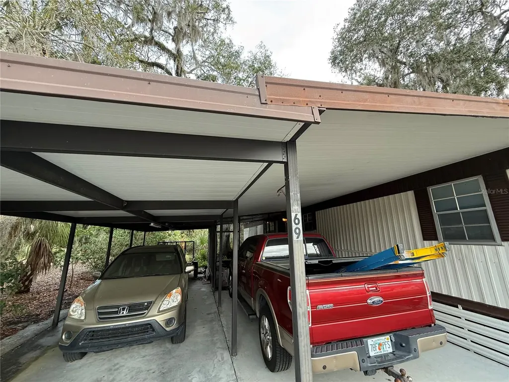 69 Rosalie Oaks Boulevard Lake Wales FL 33898