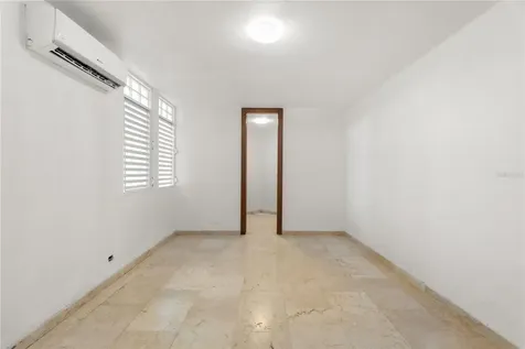 91 Limoncillo Street San Juan PR 00907