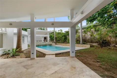 91 Limoncillo Street San Juan PR 00907