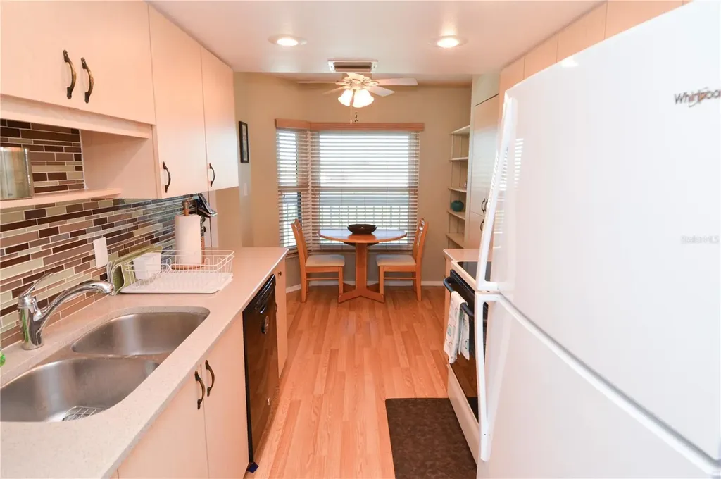 1316 Pasadena Avenue S South Pasadena FL 33707