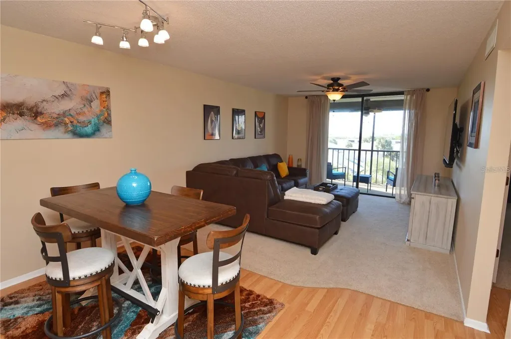 1316 Pasadena Avenue S South Pasadena FL 33707