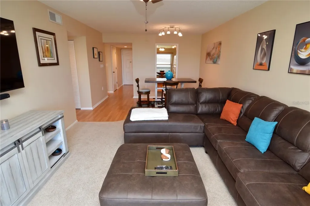 1316 Pasadena Avenue S South Pasadena FL 33707