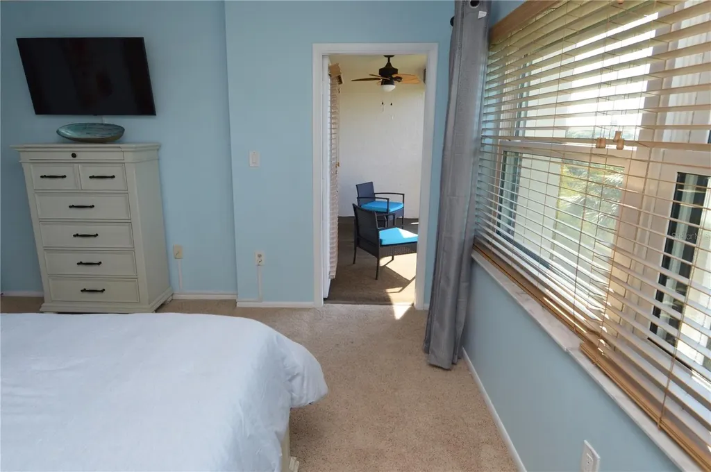 1316 Pasadena Avenue S South Pasadena FL 33707