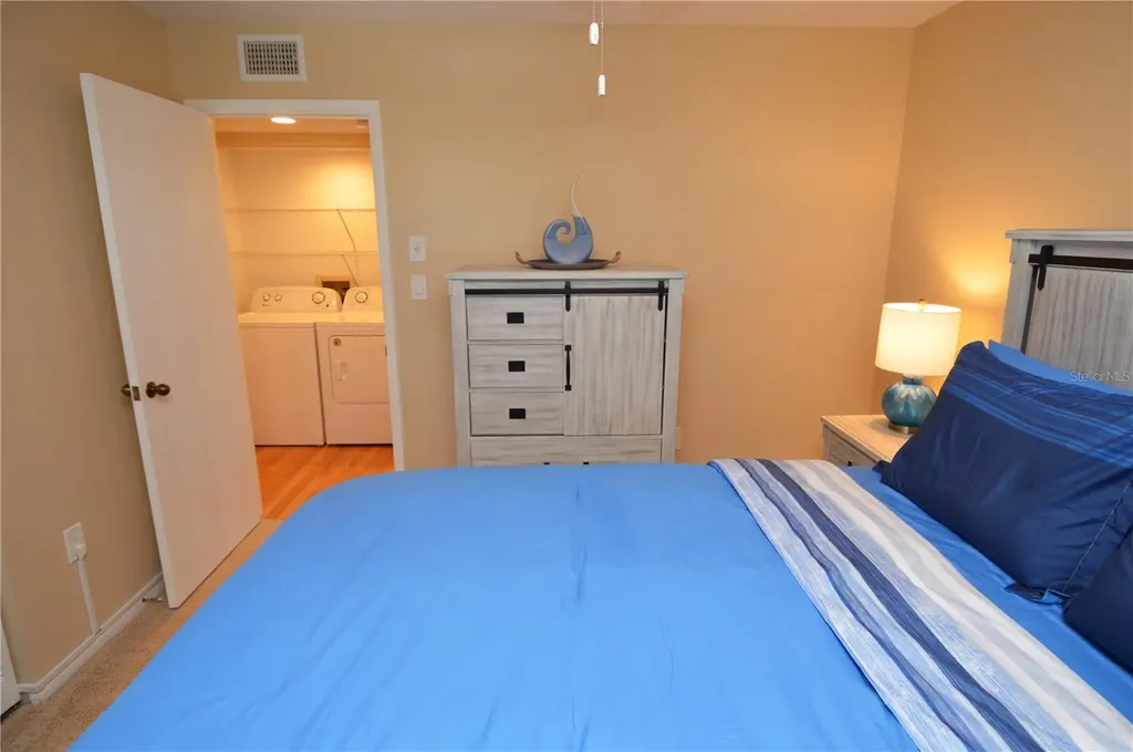 1316 Pasadena Avenue S South Pasadena FL 33707