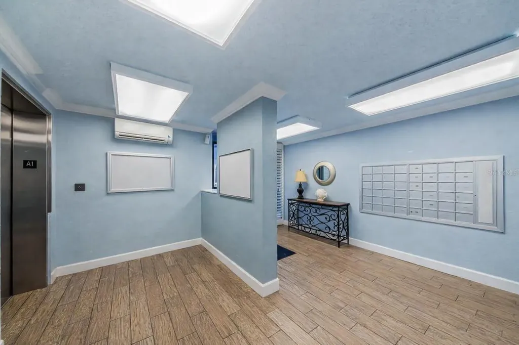 1316 Pasadena Avenue S South Pasadena FL 33707