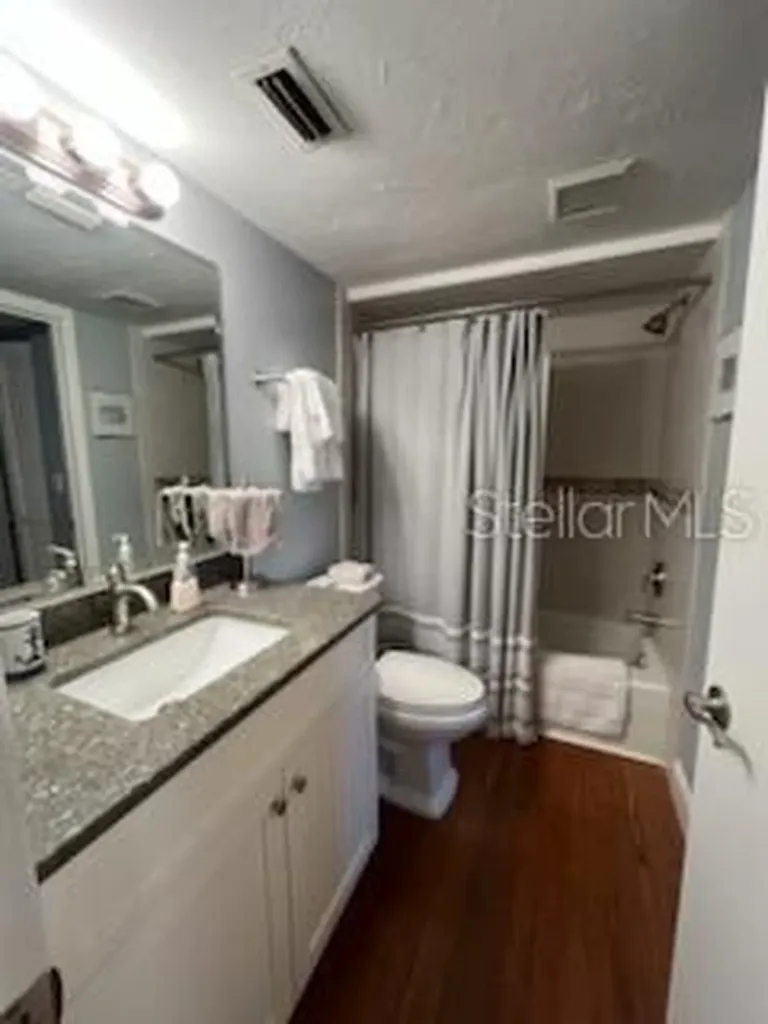 1821 Settlers Drive Nokomis FL 34275