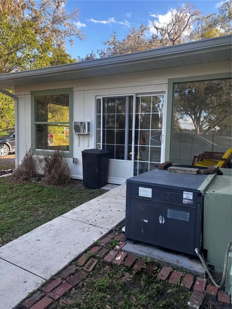 34723 Missionary Road Dade City FL 33525