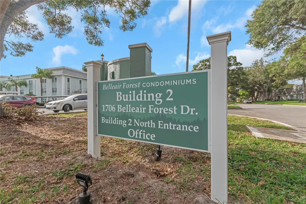 1706 Belleair Forest Drive Belleair FL 33756