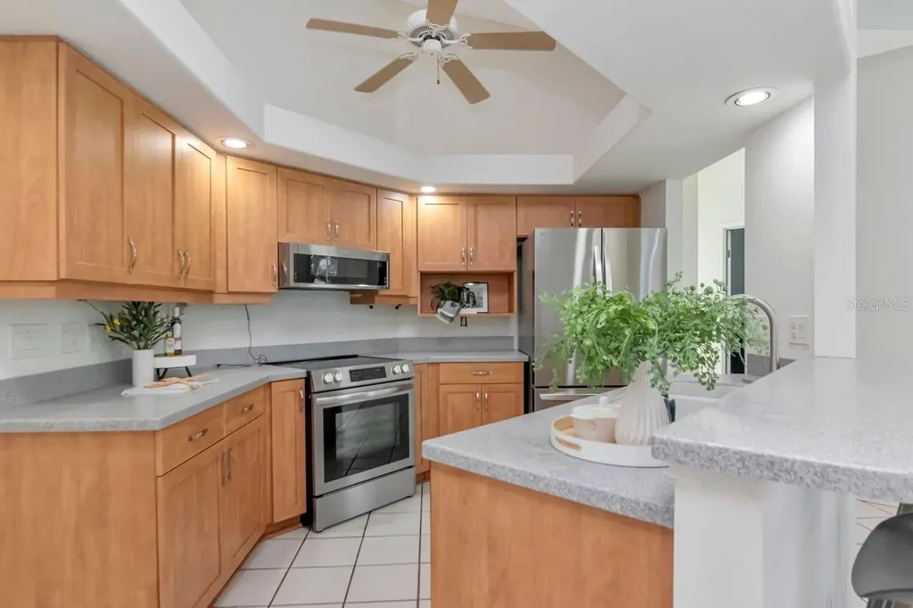 835 Christina Circle Oldsmar FL 34677