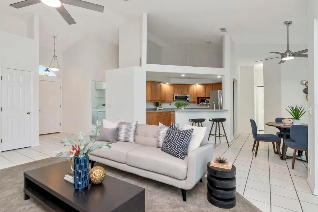 835 Christina Circle Oldsmar FL 34677