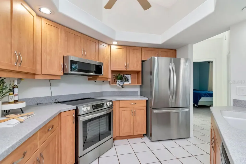 835 Christina Circle Oldsmar FL 34677