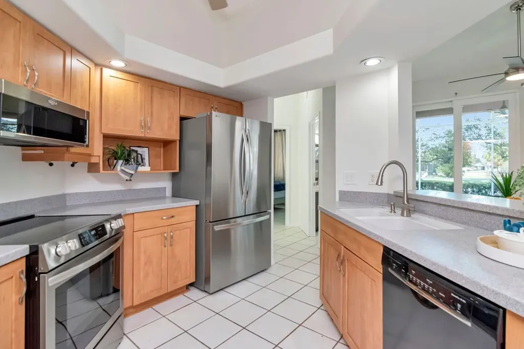 835 Christina Circle Oldsmar FL 34677