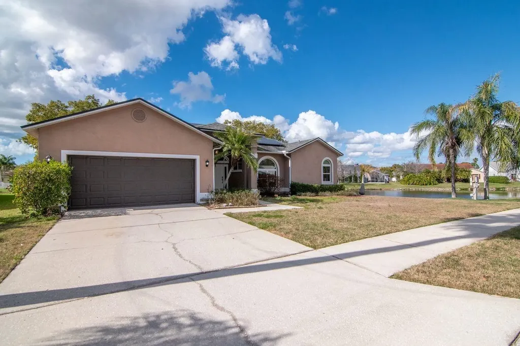 835 Christina Circle Oldsmar FL 34677