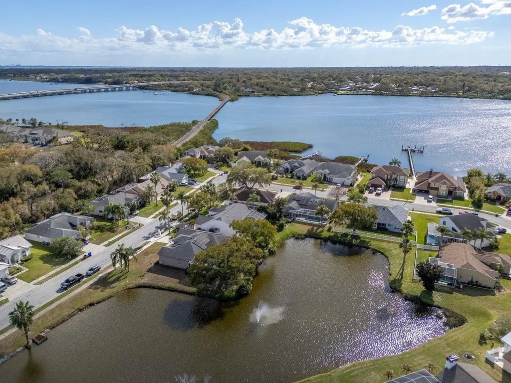 835 Christina Circle Oldsmar FL 34677