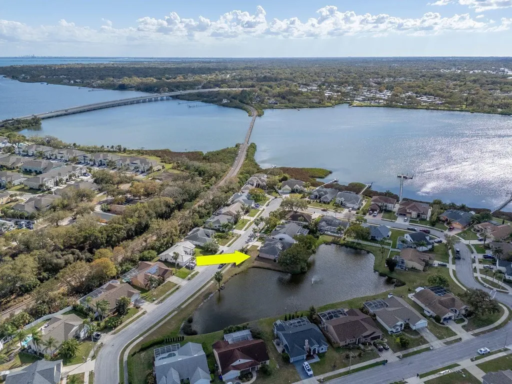 835 Christina Circle Oldsmar FL 34677