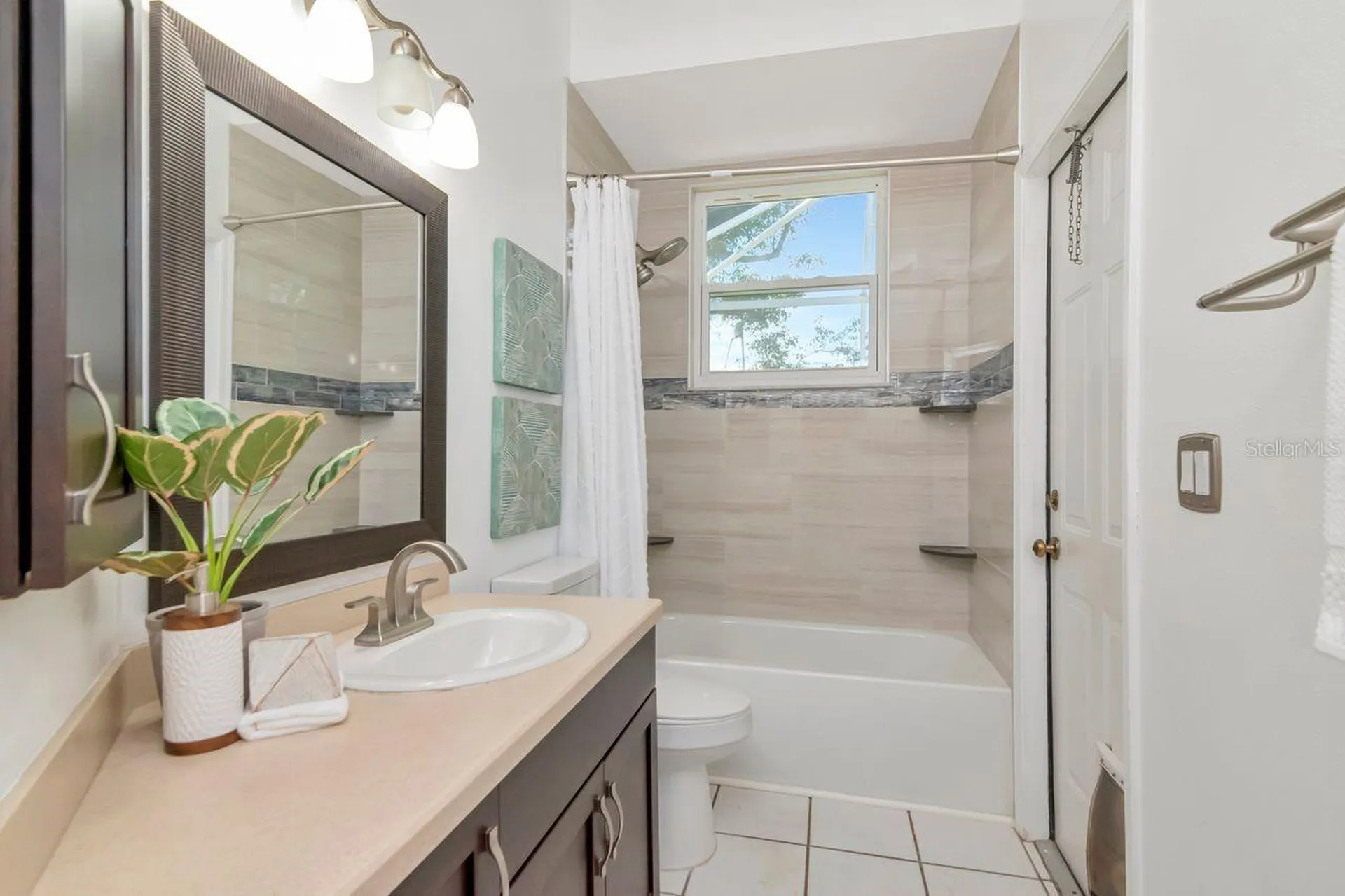 835 Christina Circle Oldsmar FL 34677
