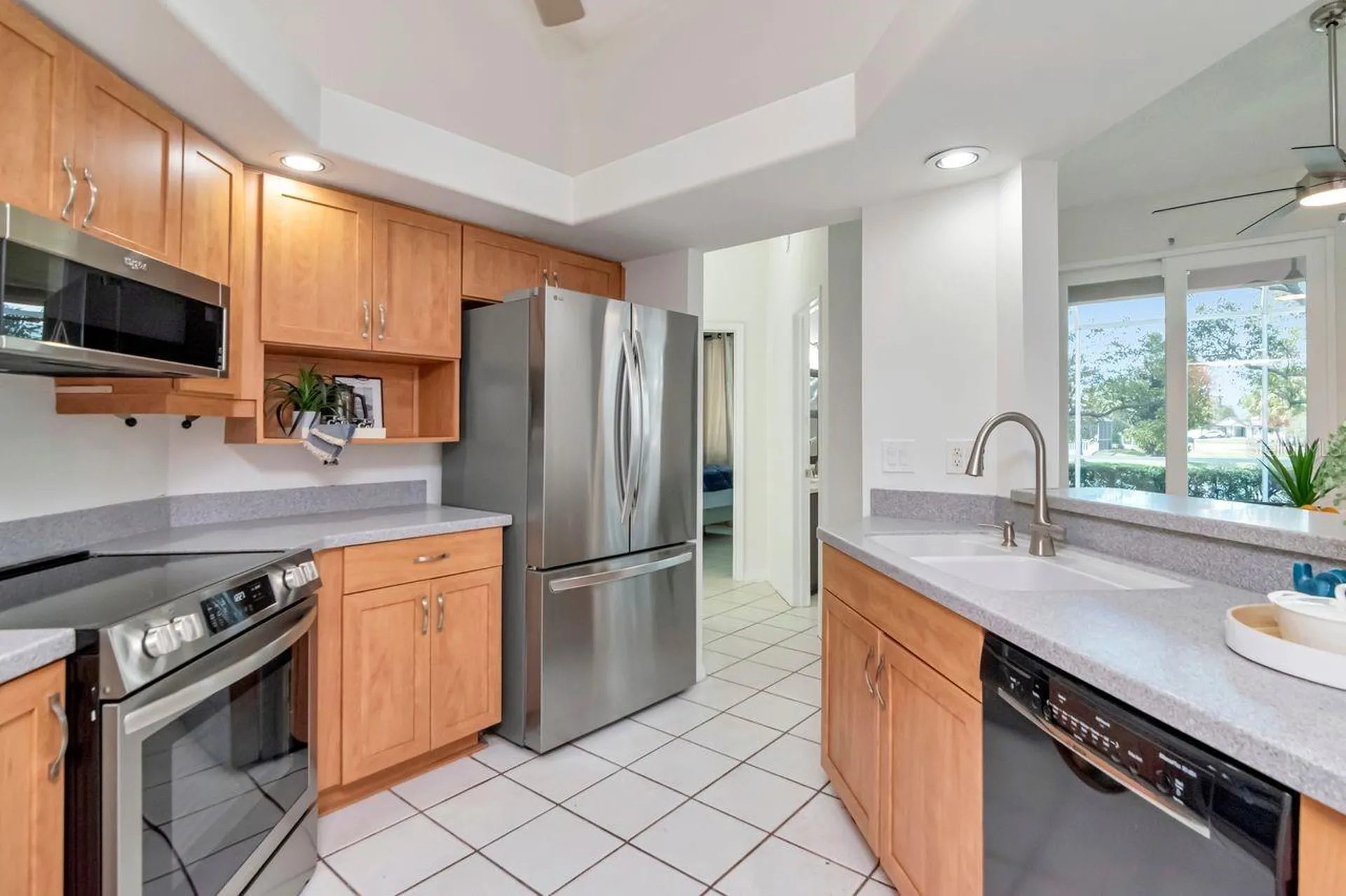 835 Christina Circle Oldsmar FL 34677